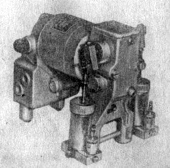 Поршневой компрессор с редуктором и реостатом регулирования скорости (ГДР)